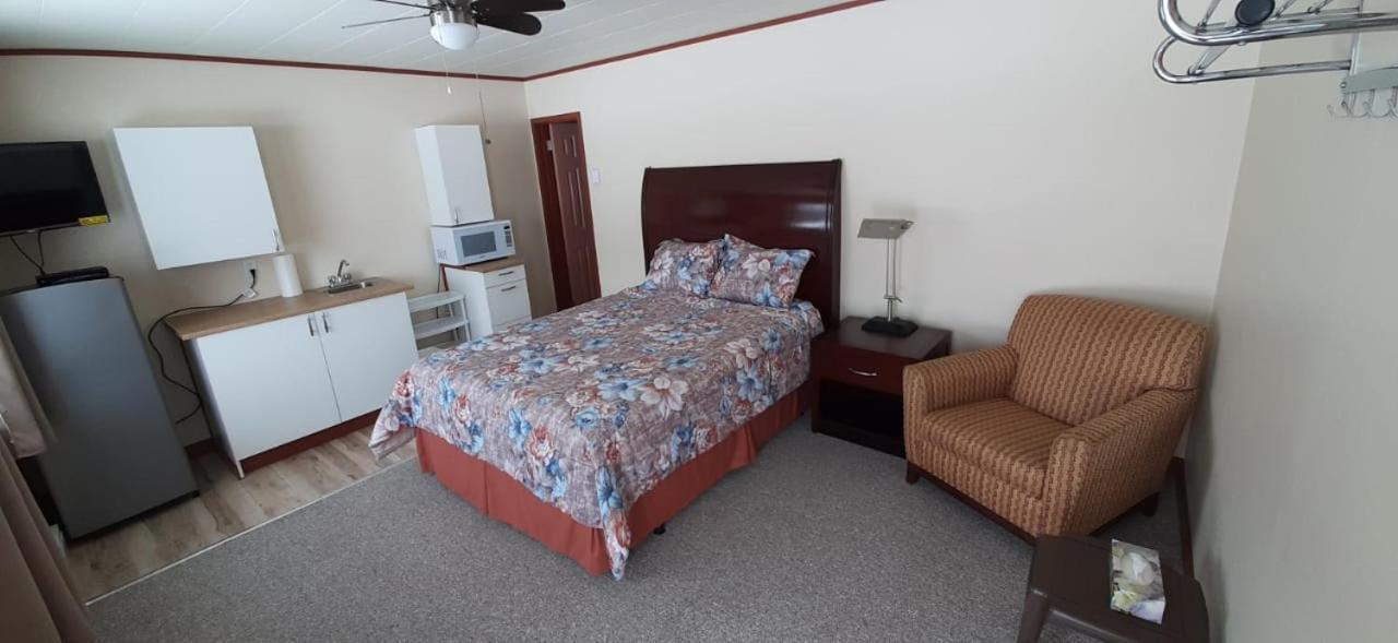 Super Nights Inn Sault Ste. Marie Exterior photo