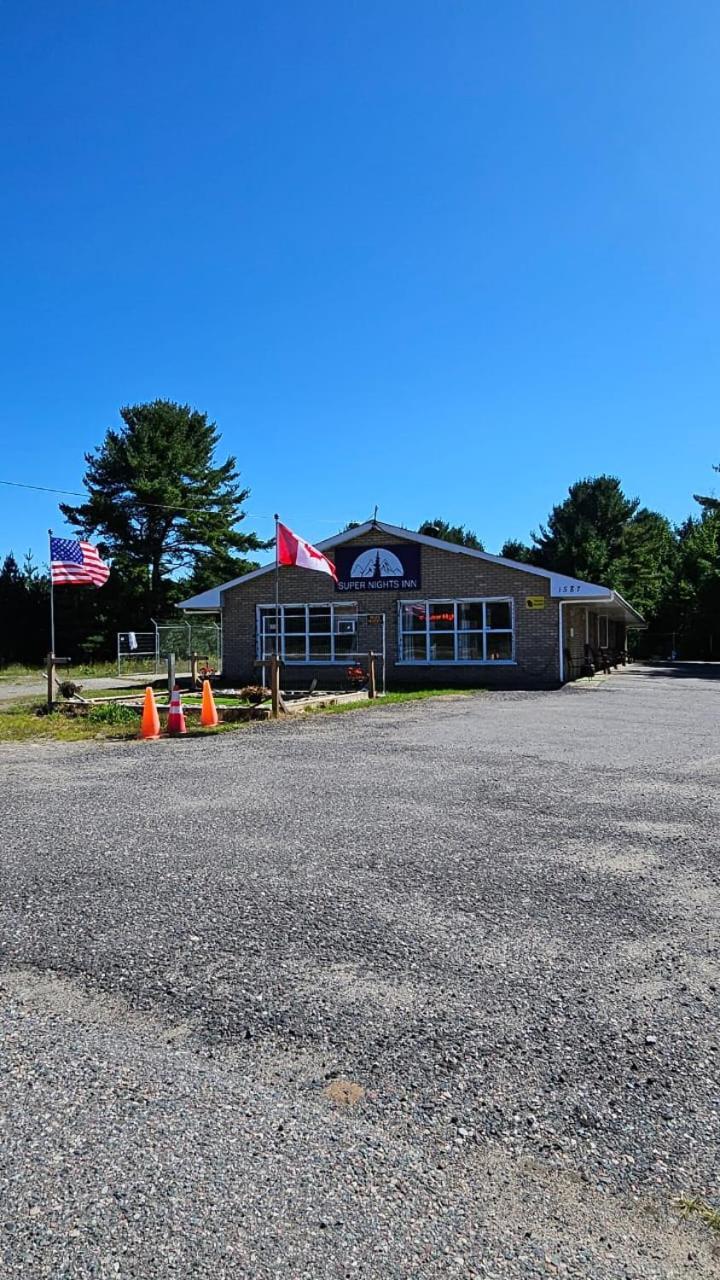 Super Nights Inn Sault Ste. Marie Exterior photo