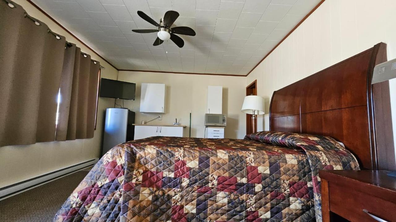 Super Nights Inn Sault Ste. Marie Exterior photo